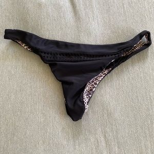 Acacia Pavils Bottom Storm